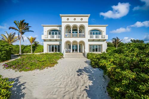 Playa del Secreto Villa | Amazing Beachfront Casa del Mar Bonito, Playa del Secreto, Riviera Maya
