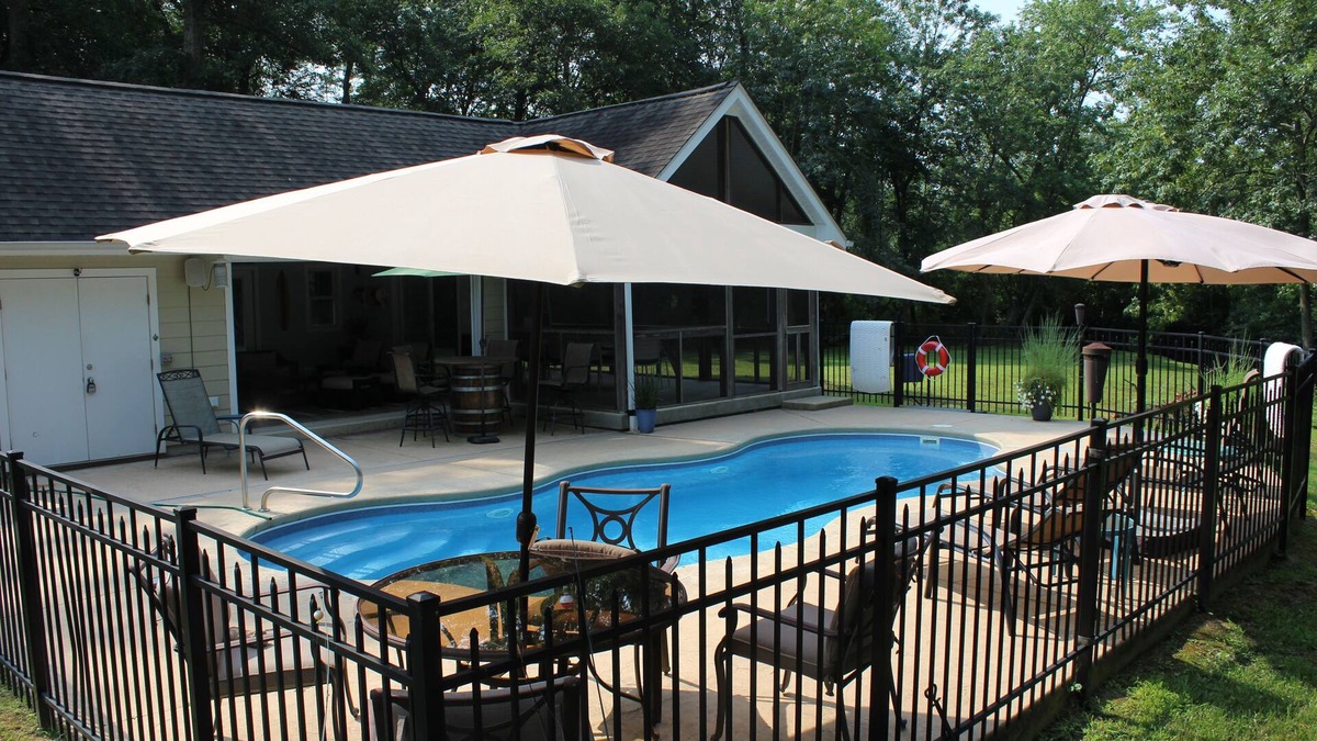 Lewes House | AMAZING Coastal Retreat along Love Creek w/private pool, hot tub and pool house