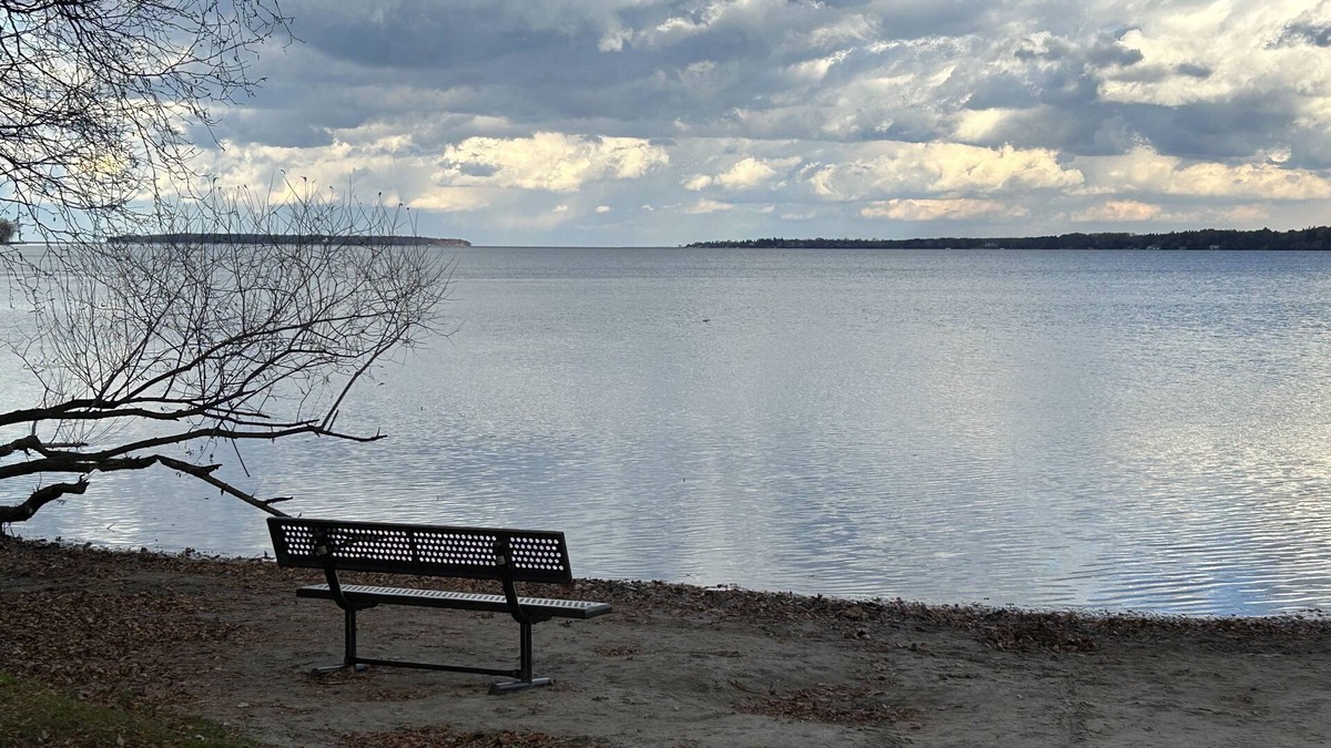 Innisfil House | Amazing cottage very close to beautiful Simcoe Lake