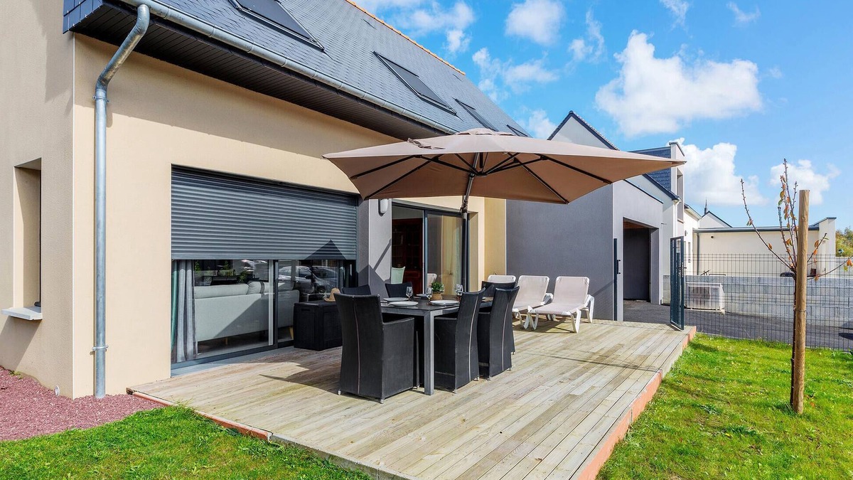 Saint-Meloir-des-Ondes House | Amazing home in Saint-Méloir-des-Ondes
