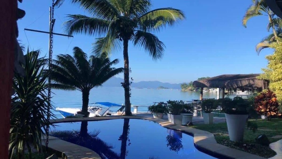 Mombaca House | Amazing Getaway in Angra dos Reis - ANG015