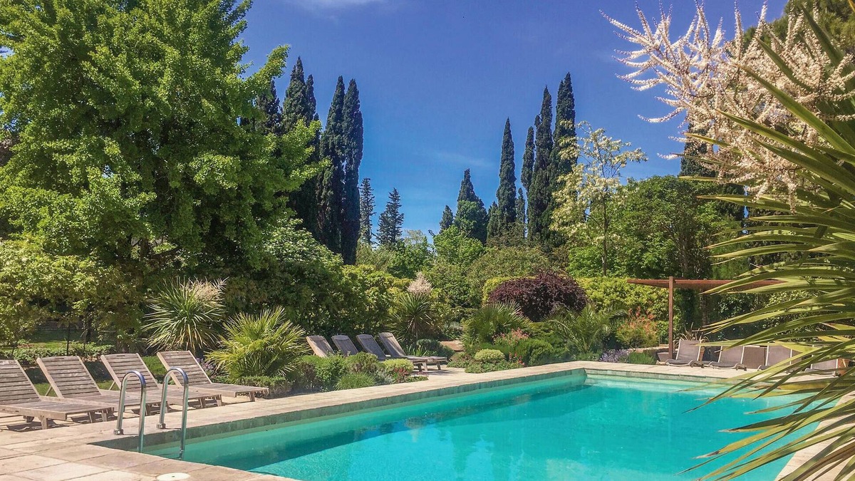 Thezan-des-Corbieres House | Amazing home in Thézan-des-Corbières