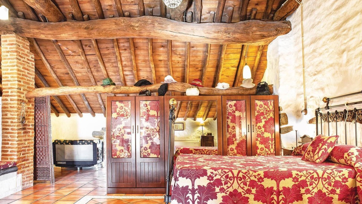 Anora House | Amazing home in Añora with WiFi