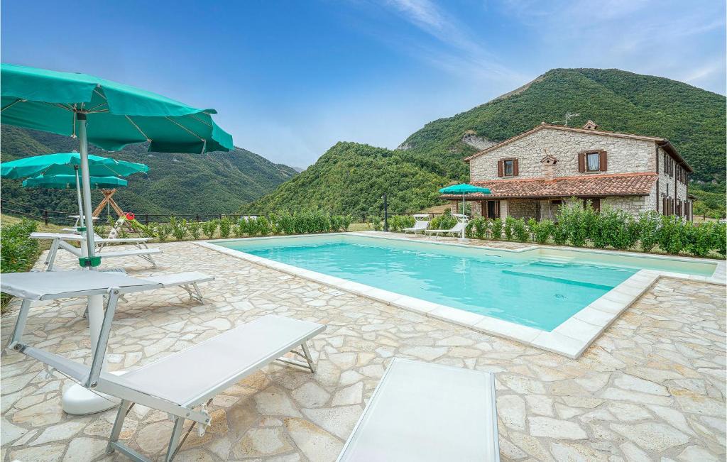 Apecchio House | Amazing Home In Apecchio Pu