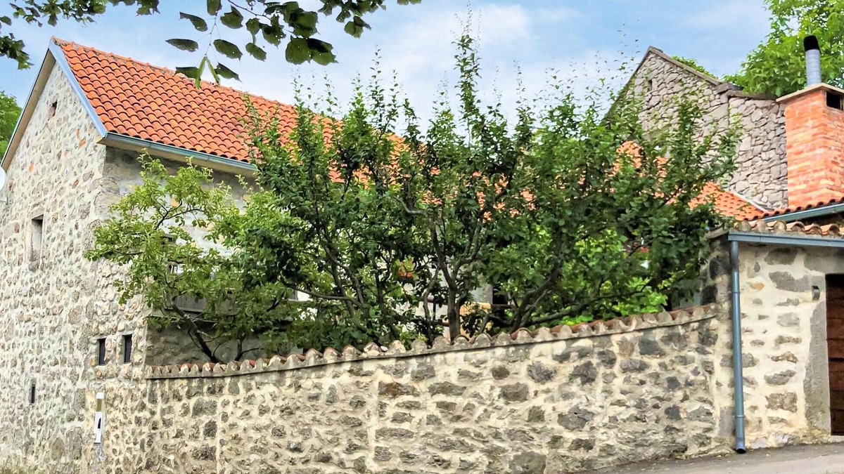 Novi Vinodolski House | Amazing home in Novi Vinodolski