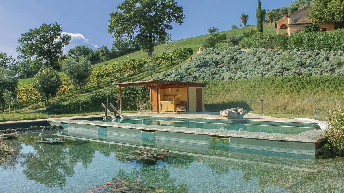 Ostra Vetere House | Amazing home in Ostra Vetere (AN)