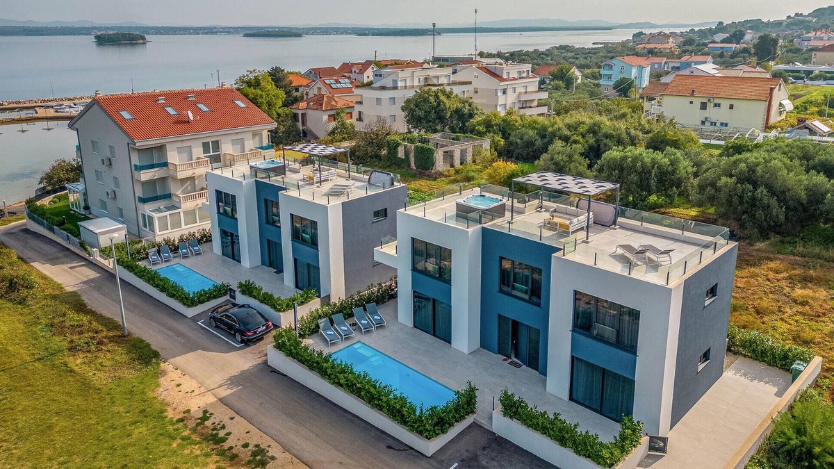 Kraj House | Amazing home in Pasman