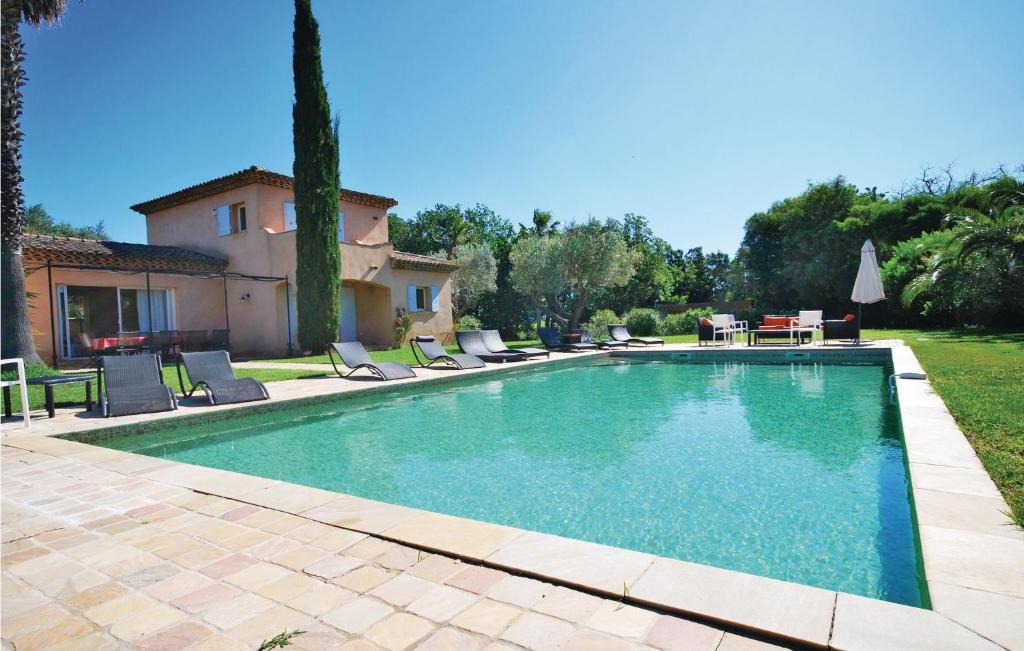 Ramatuelle House | Amazing Home In Ramatuelle