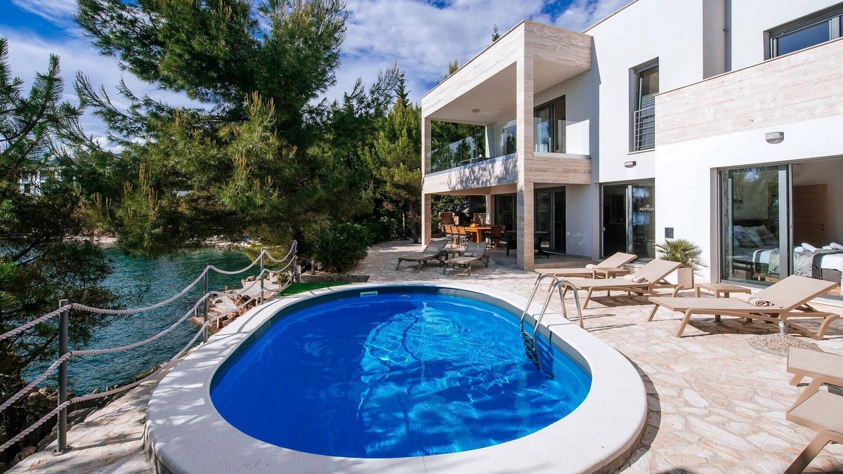 Starigrad House | Amazing home in Starigrad