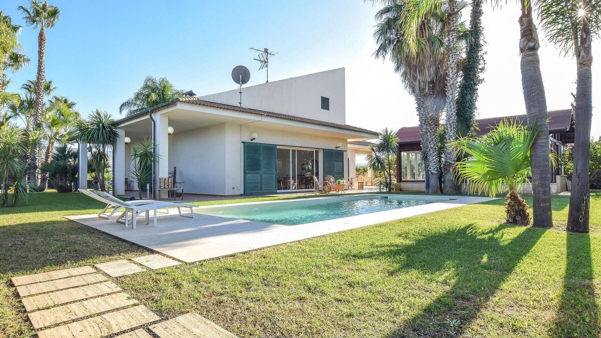 Vittoria House | Amazing home in Vittoria (RG)