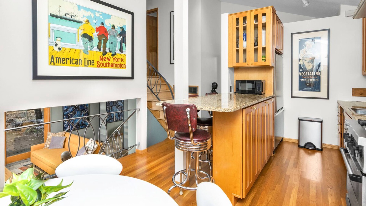 Cedar-Isles-Dean House | Amazing home near downtown, MOA and Airport!