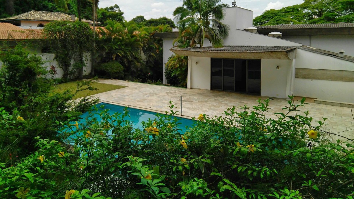 Morumbi House | Amazing House in Morumbi - SAO008