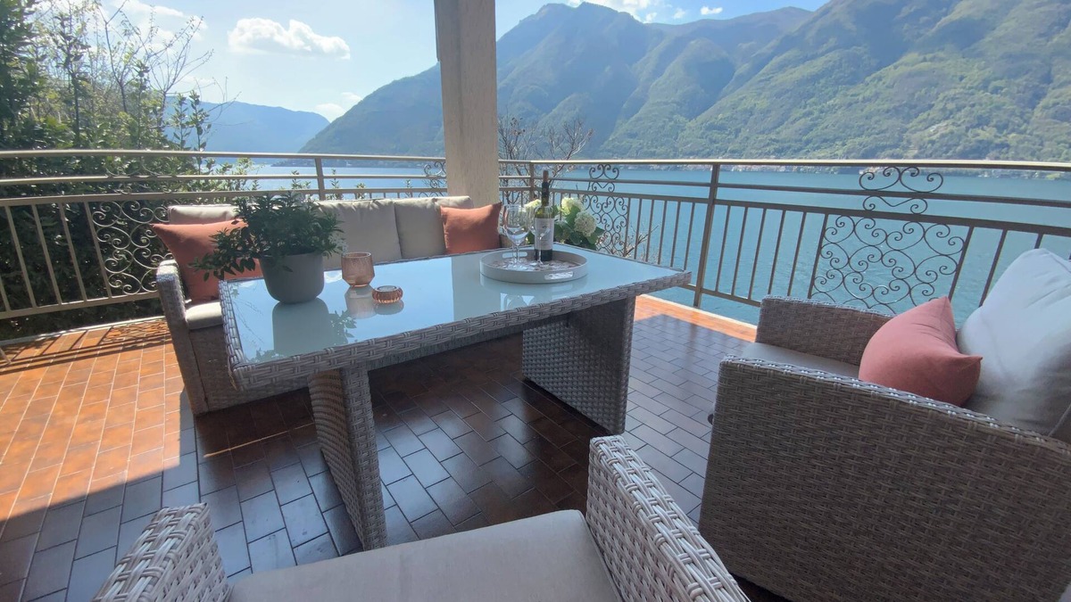Nesso Apartment | Amazing Lake Views from Large Terrace. Swimming and Boat Dock on Property