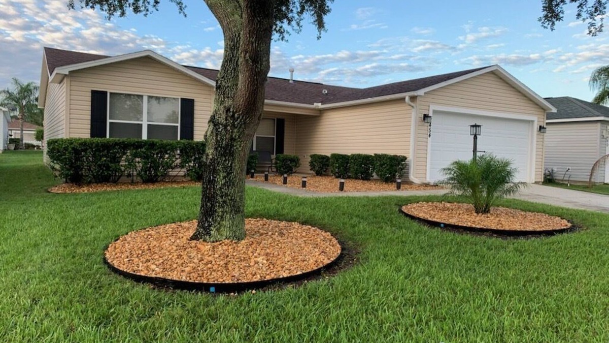 Lynnhaven House | AMAZING LOCATION! 3 bdrm , WiFi, Cable, Gas Golf Cart