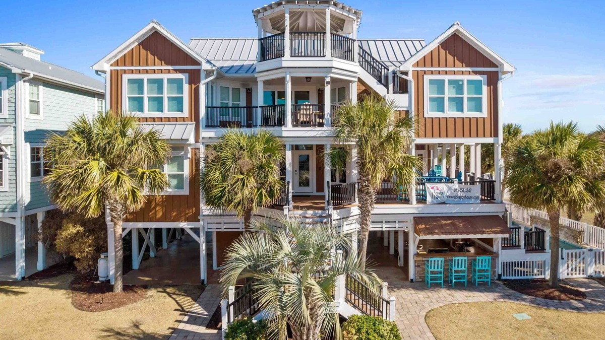 Ocean Isle Beach House | Amazing Lux Home for Family Vacations/Weddings/Golf Trips/Corporate Groups