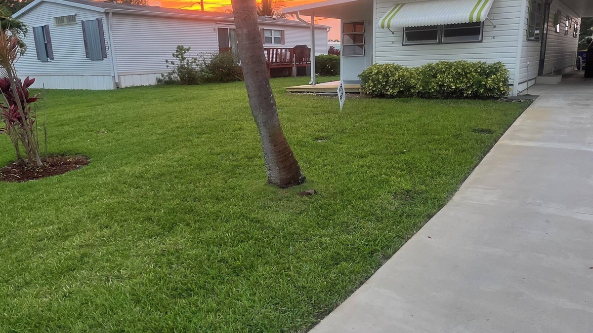 Hobe Sound House | Amazing mobile home with AC in Hobe Sound. Close to Jupiter Island beach