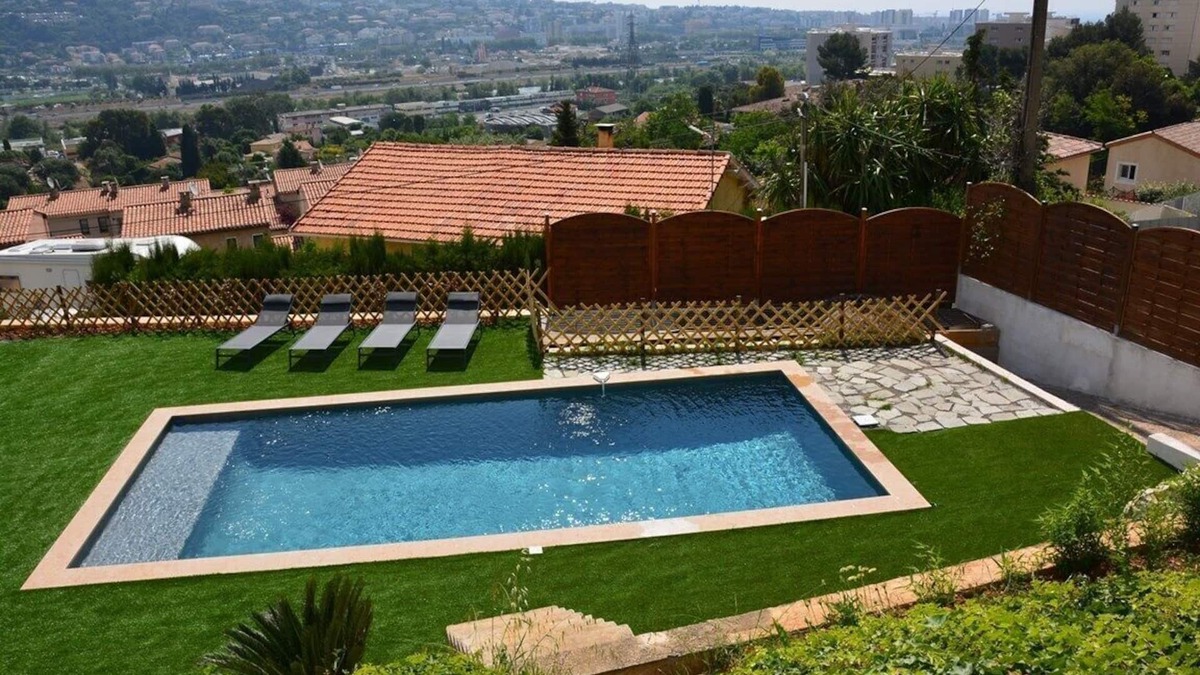 Saint-Laurent-du-Var Apartment | Amazing new 3 rooms - WIFI - AIRCON - SWIMMING POOL - GARDEN
