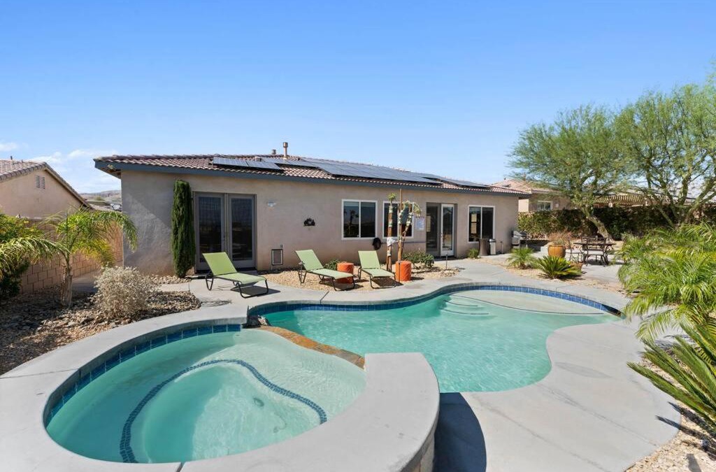 Desert Hot Springs House | Amazing Panoramic Views House Near Palm Spring