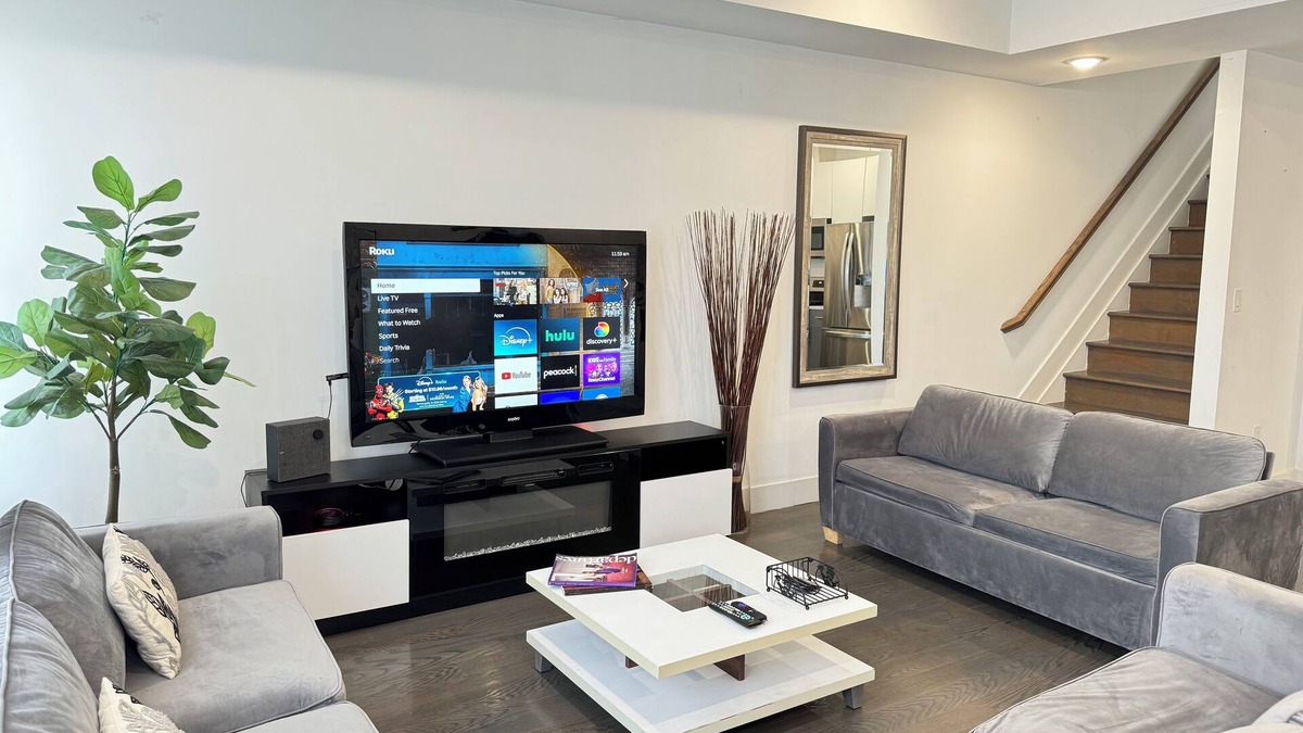 Jersey City Apartment | Amazing rooftop views of NYC+FREE parking+Washer&Dryer