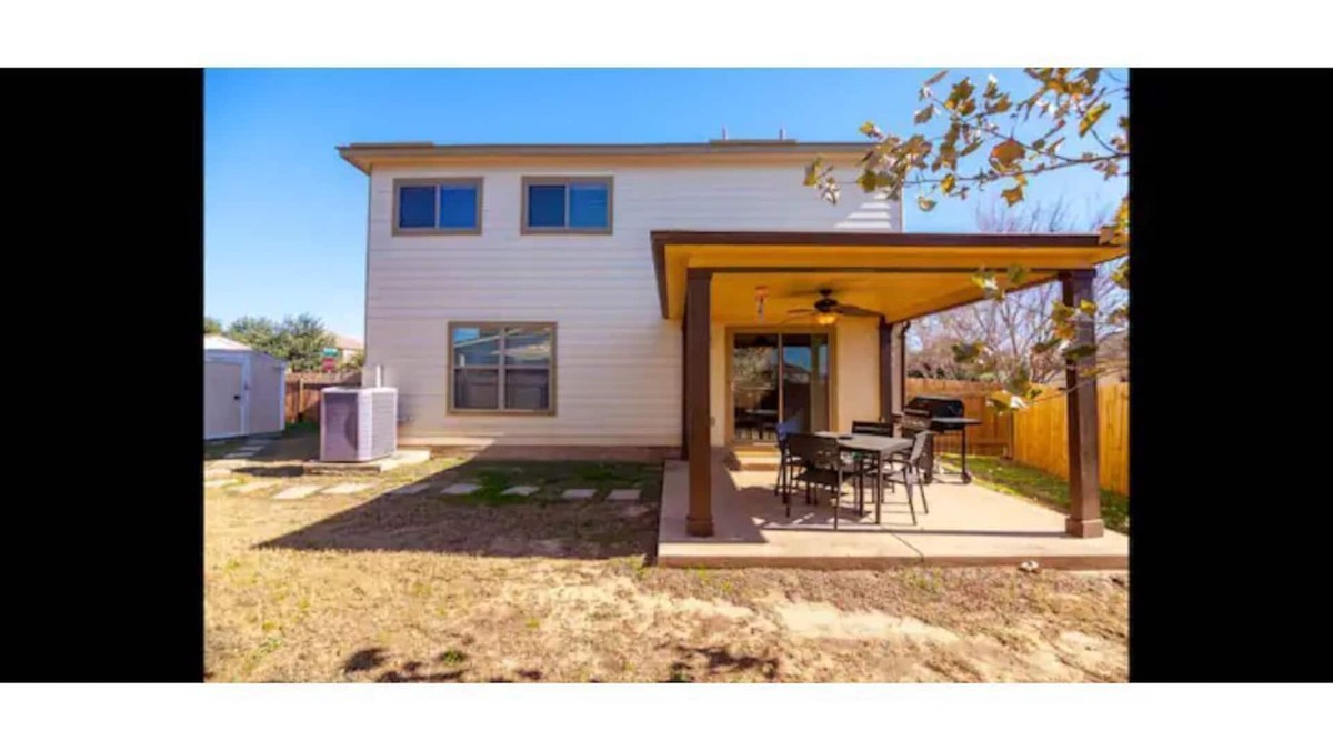 McKinney House | Amazing Spacious Home in the Middle of Everything!