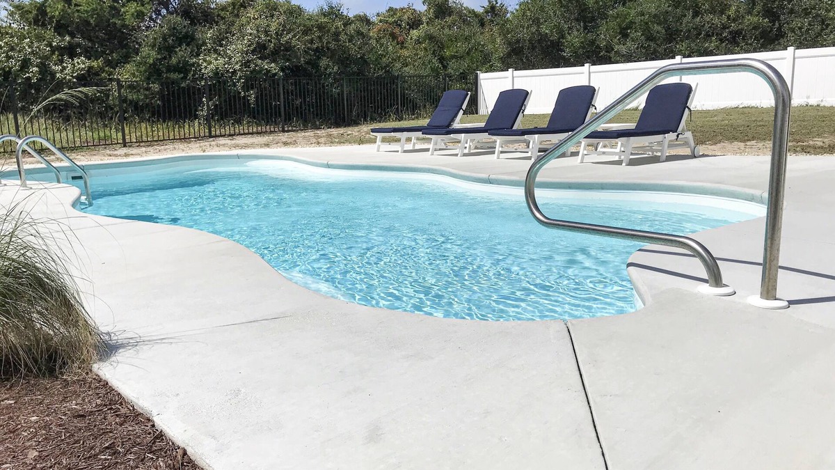 South Nags Head House | Amazing! Summer Shanty -ocean view, pool, hot tub, steps to beach, quiet street