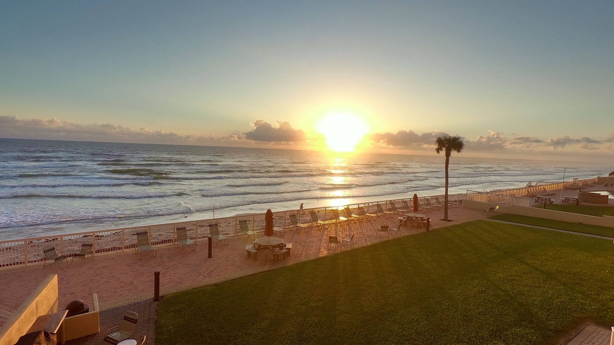 Daytona Beach Shores Condo | Amazing View-Heated Pool-Oceanfront-Crib-Owner Managed-Many Extras!