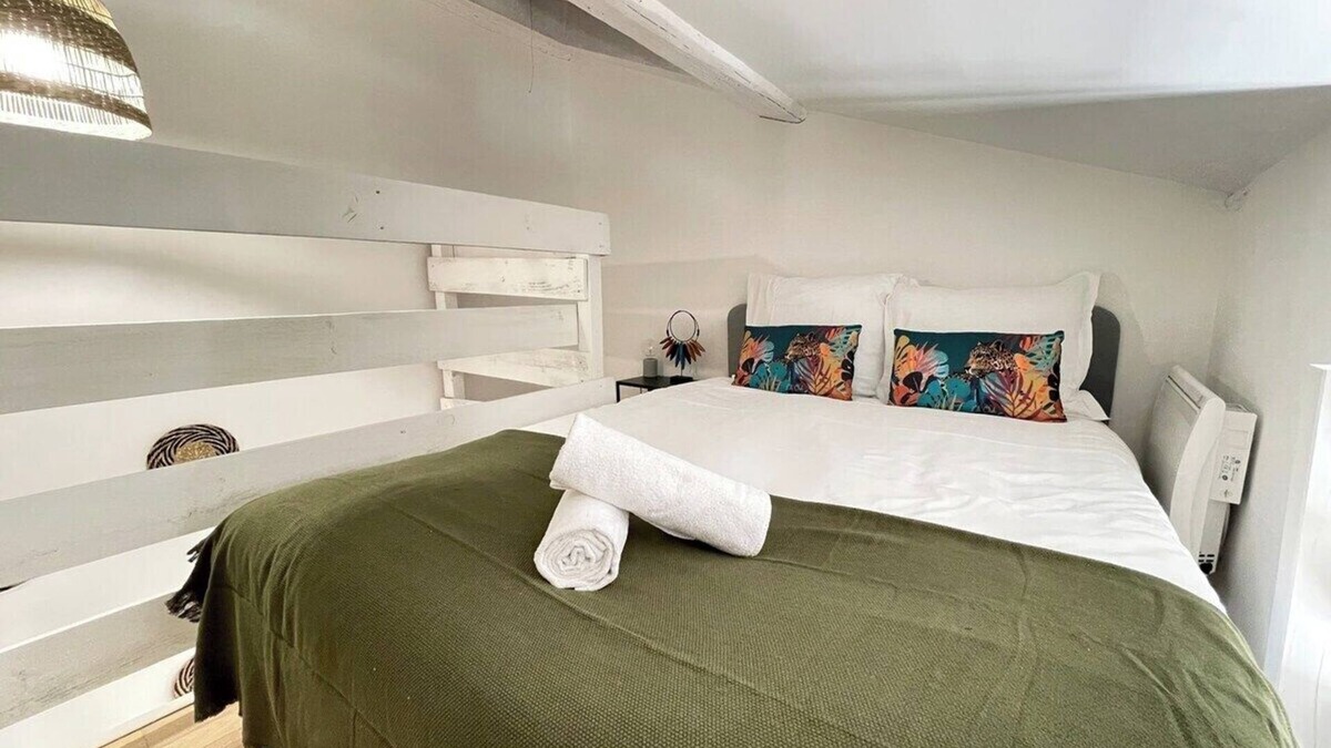 Menpenti Apartment | Amazonia Center