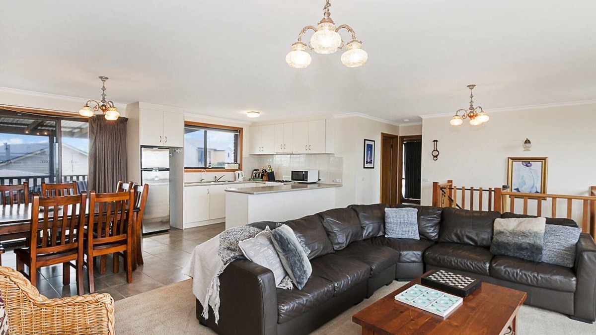 Port Fairy House | Ambience By The Sea - relaxing getaway in a tranquil location