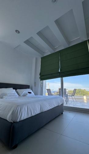 Paralias Apartment | Ambrosia by Dia sea view apartment