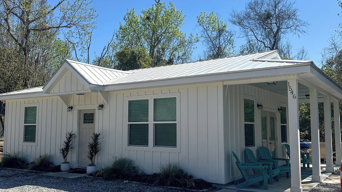 American Beach House | Amelia Island Home - south end of island, quiet, near Ritz/Omni