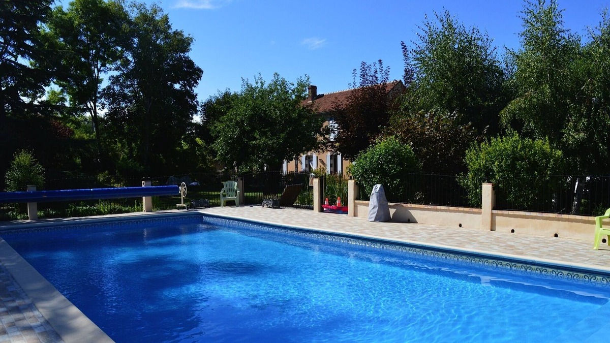Diges House | American Guest House