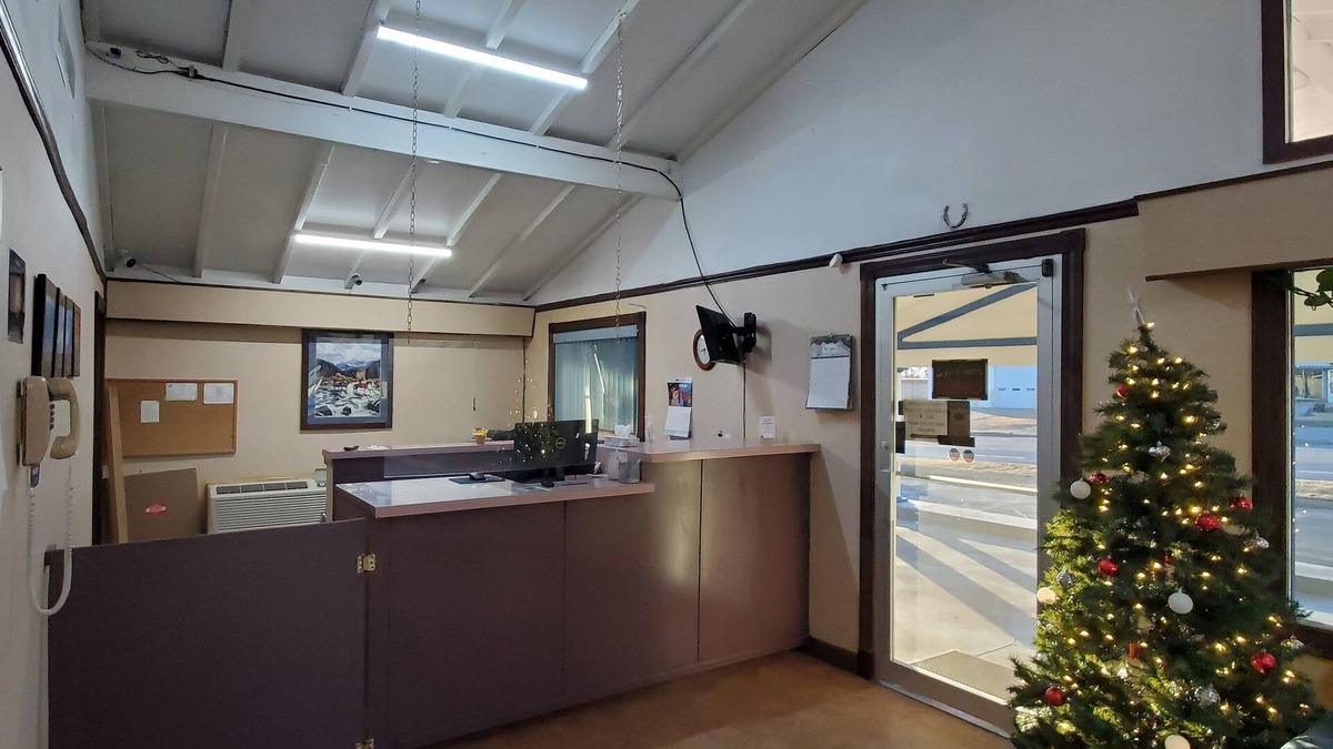 Pratt Hotel | American Inn Motel