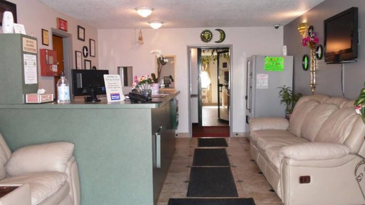 Boone Hotel | American Inn & Suites