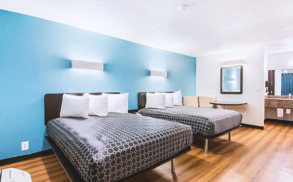 Beeville Hotel | Americas Best Value Inn Beeville