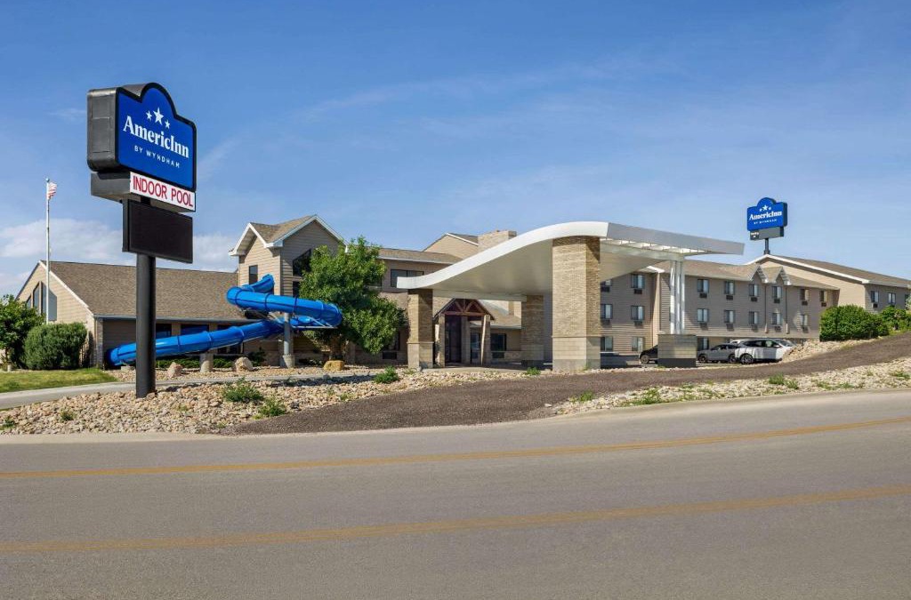 Rapid City Cabin | AmericInn by Wyndham Rapid City