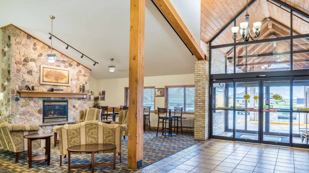 Wahpeton Hotel | AmericInn by Wyndham Wahpeton