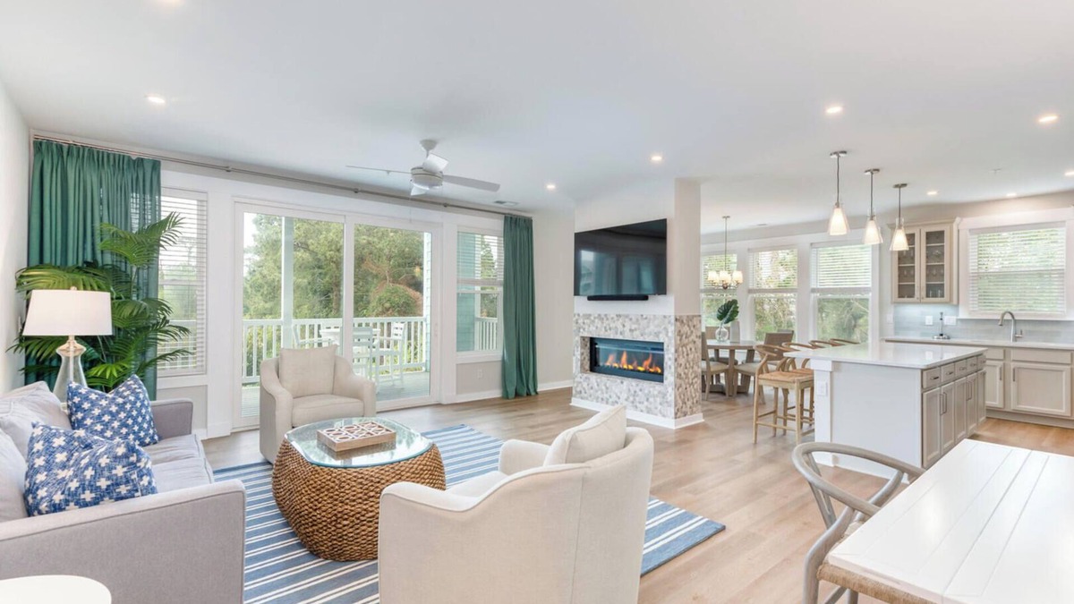 Colington Condo | Amethyst Arc - Premium Corner Condo, Sunset Views, King Suite