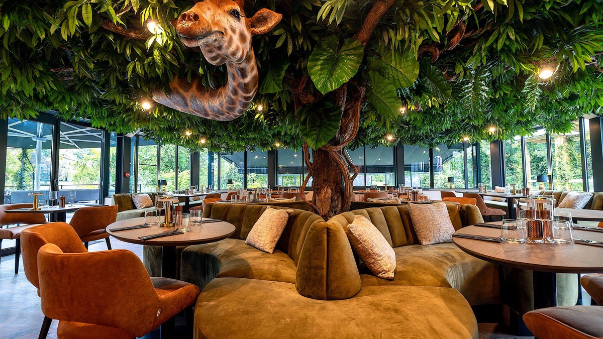 L'Isle-Adam Hotel | Amicitia