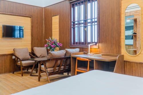 Soc Son Apartment | Amigo Stay Noi Bai Airport