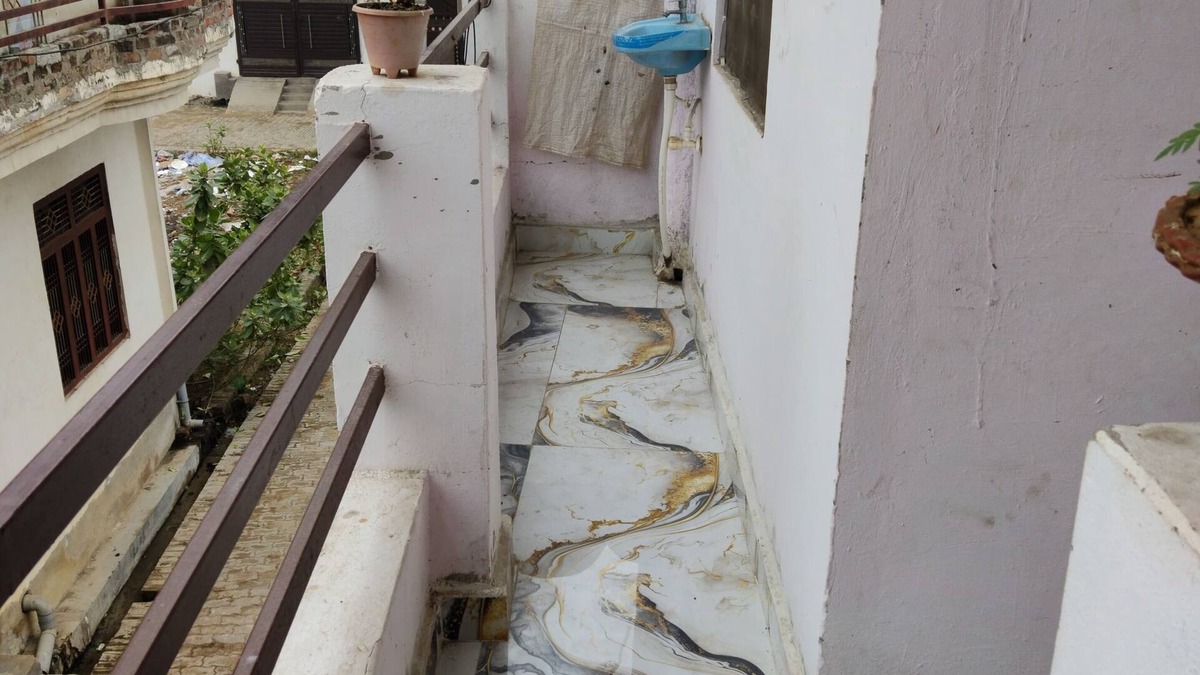 Allahabad House | Amit villanPeaceful 2-bedroom bungalow in Prayagraj with mobile WiFi access