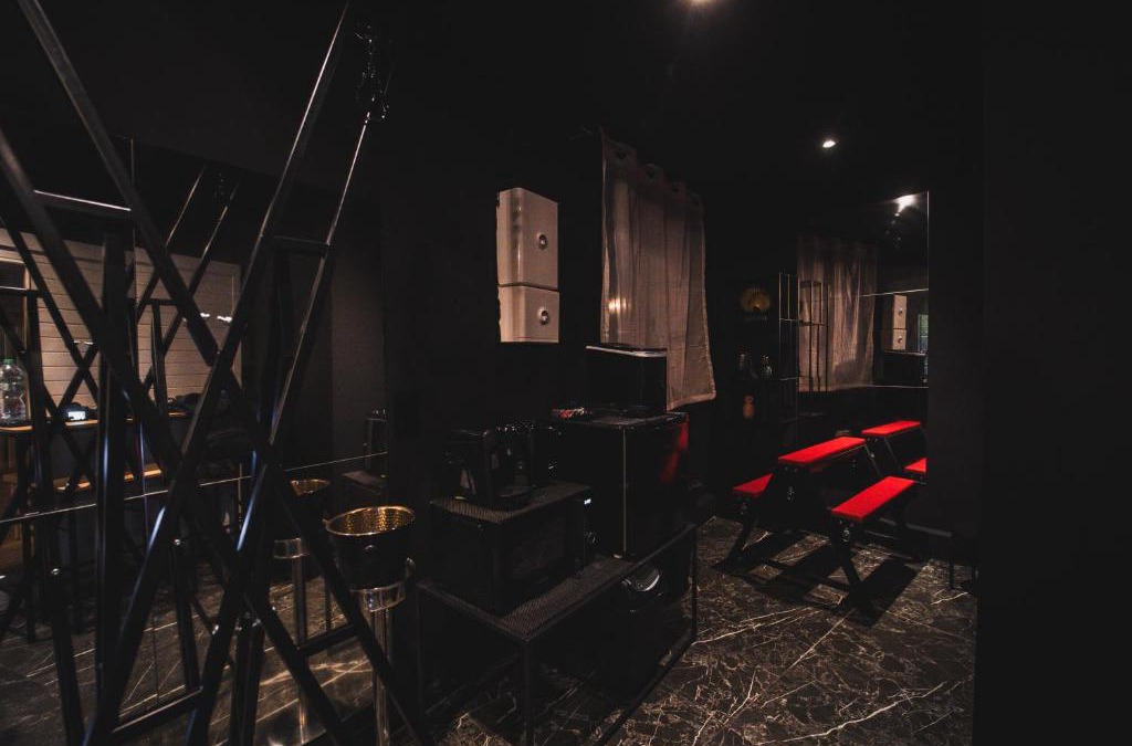 Sarcelles Villa | Amour d'une Nuit, LoveRoom