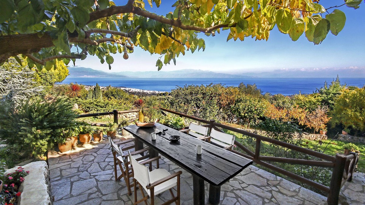 Egira Apartment | Ampelos Estate - The Studio