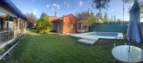 Maipu House | Amplia casa con quincho y pileta cerca de Bodegas