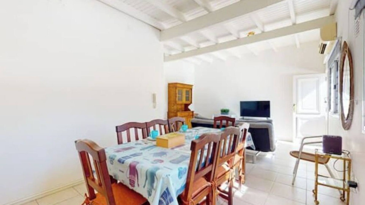 Mendoza City Center Apartment | Amplio, Luminoso, Excelente Ubicación a Cuadras del Parque y Zona Gastronómica