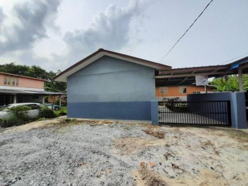 Pengadang Baru House | AMZ HOMESTAY KAMPUNG GONG KIAT, KUALA TERENGGANU