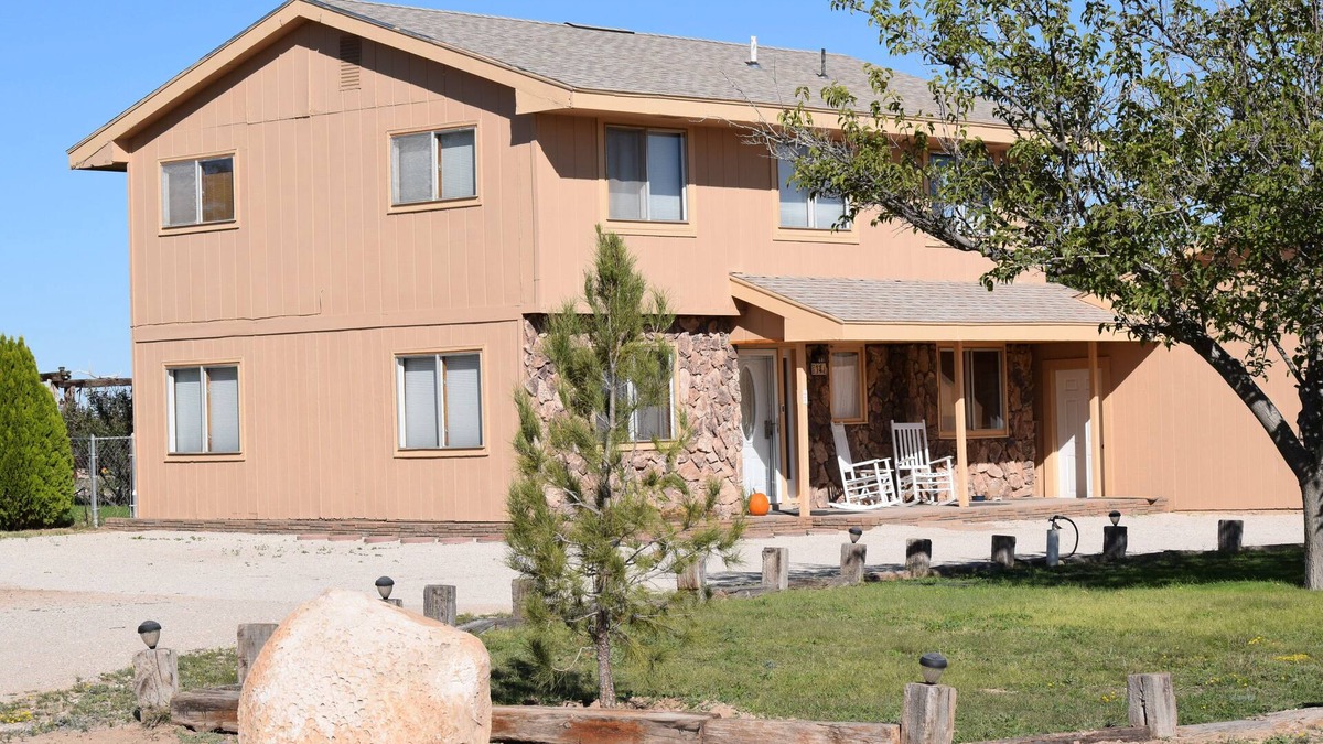 Carlsbad House | An enchanted desert oasis