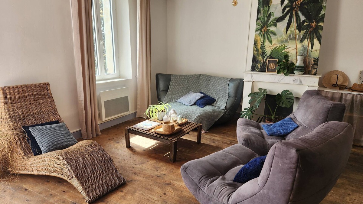 Montreal Other | An enchanted interlude overlooking the Pyrenees