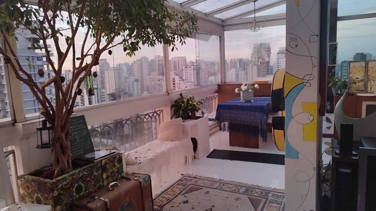 Campo Belo Apartment | An experience!