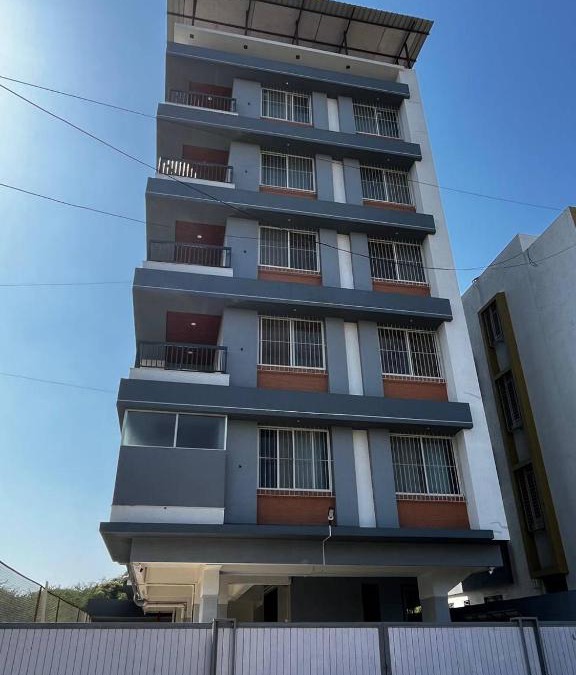 Nashik Apartment | Anahat Host All Shuttler 2BHK 2 Bed AC Appartment