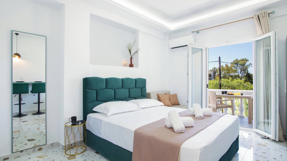 Notos House | Anais Luxury Living Green